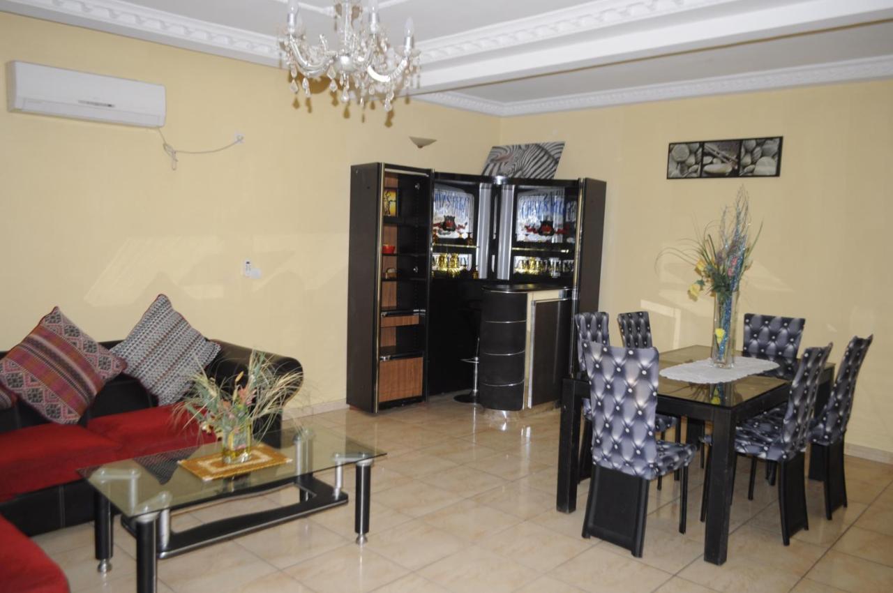 Residence Hoteliere Borel Denver Douala Exterior foto
