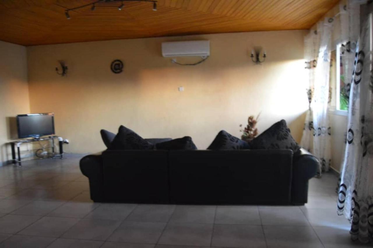 Residence Hoteliere Borel Denver Douala Exterior foto